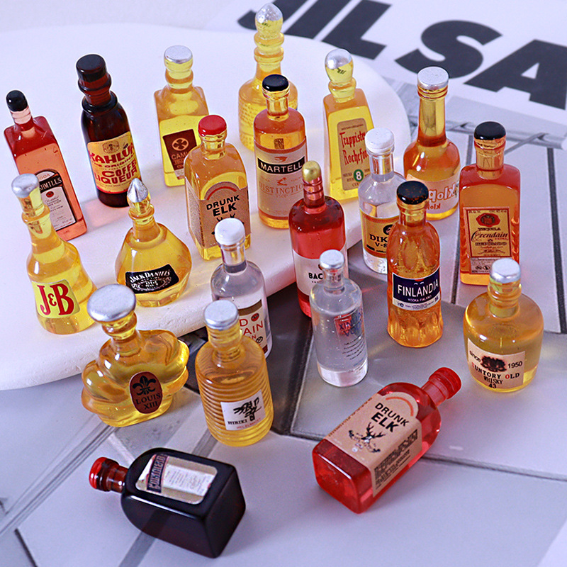Resin Art Bottle - 10pcs Miniature Dollhouse Bottle of Water