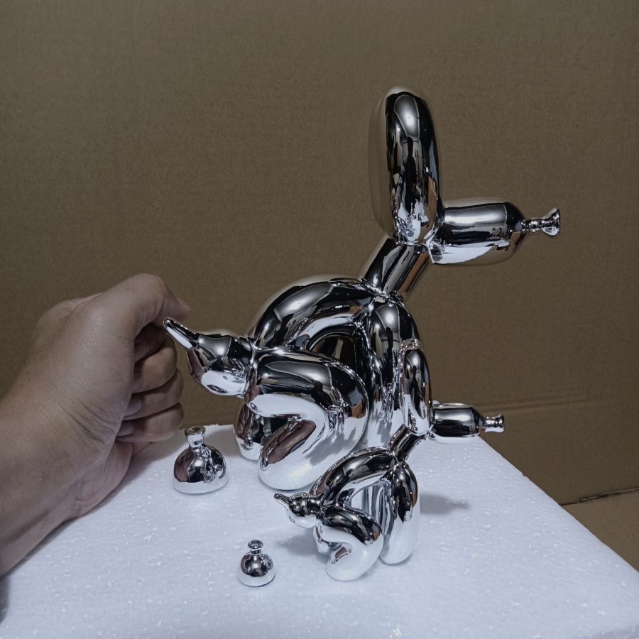 Modern Art Squat Balloon Dog A - Resin Art With Wood recension och pris