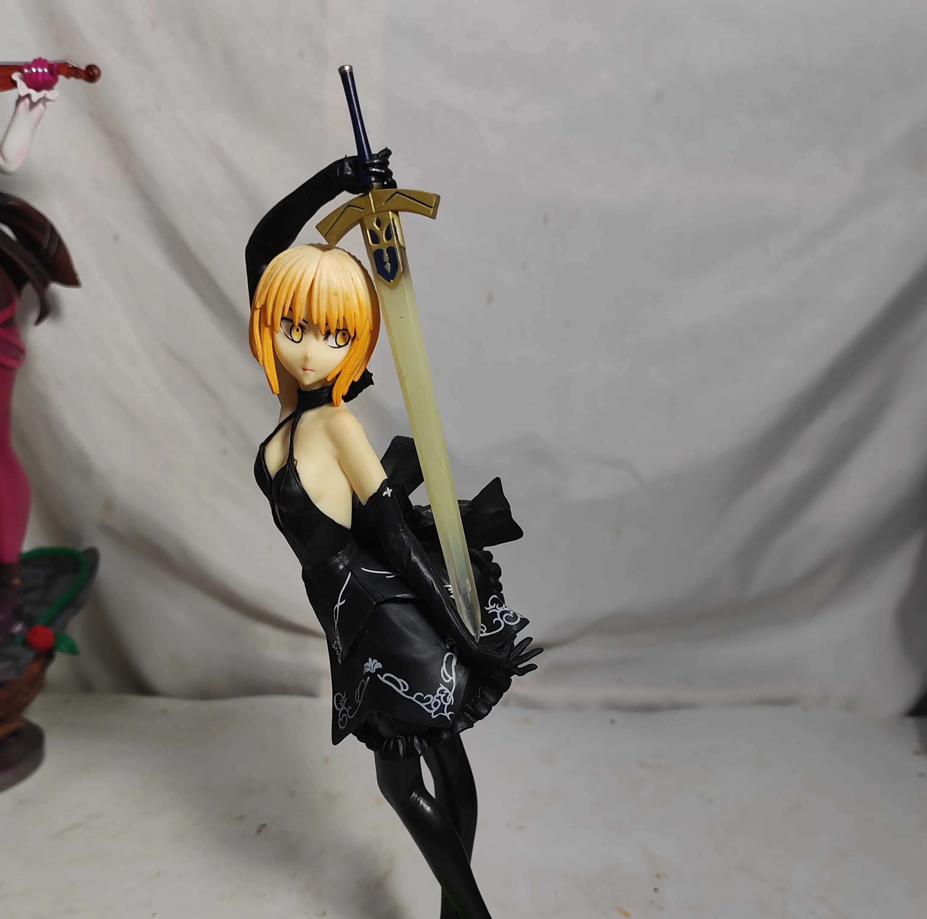 Anime Saber Fate/Grand Order A - Resin Art Online recension och pris